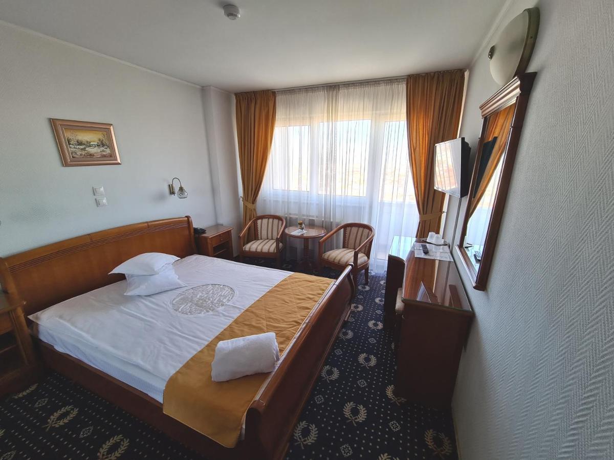 Hotel Belvedere Cluj-Napoca Exterior foto