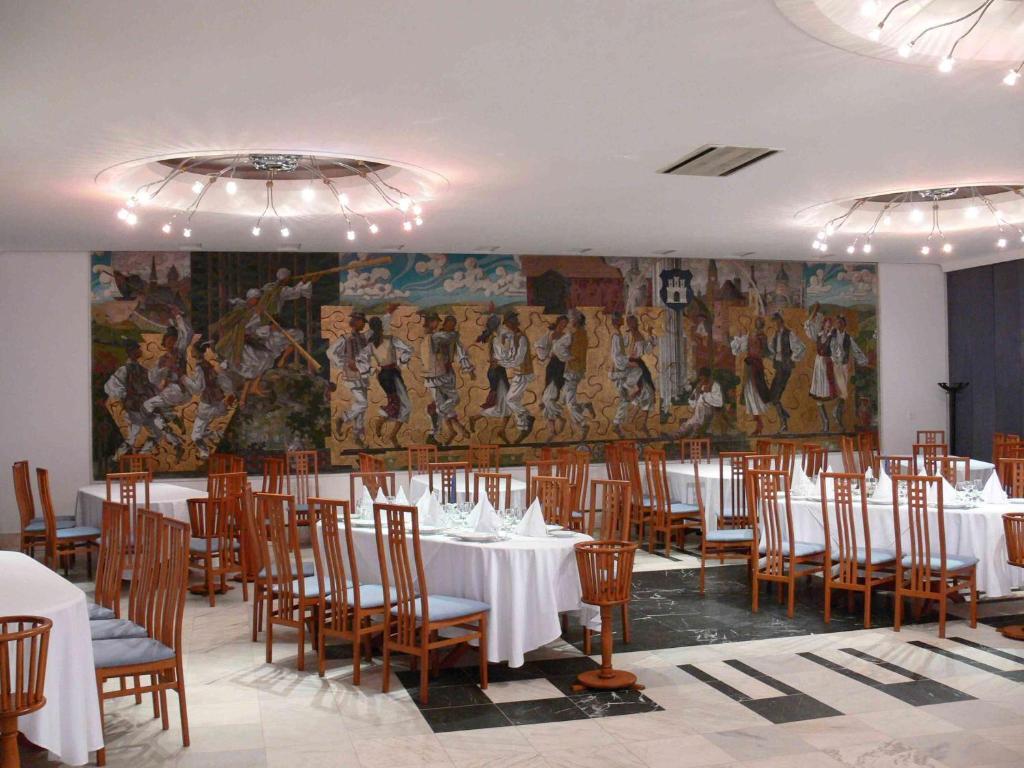 Hotel Belvedere Cluj-Napoca Exterior foto
